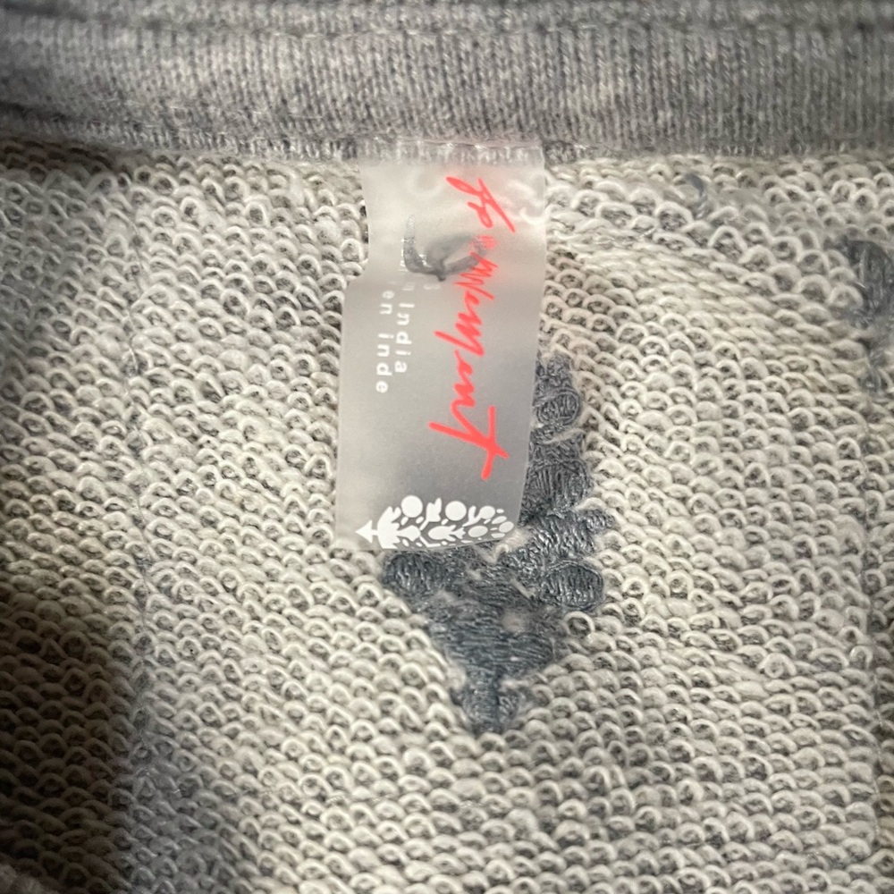 Free People FP Movement All Star Buti Logo Pullover Sweatshirt Oversized NWT - Picture 12 of 16